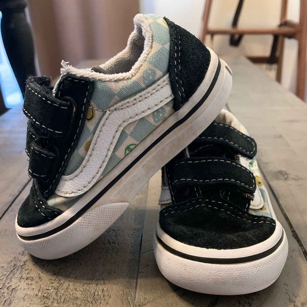 RARE Vans check-smiley-peace pattern Velcro shoes 5T